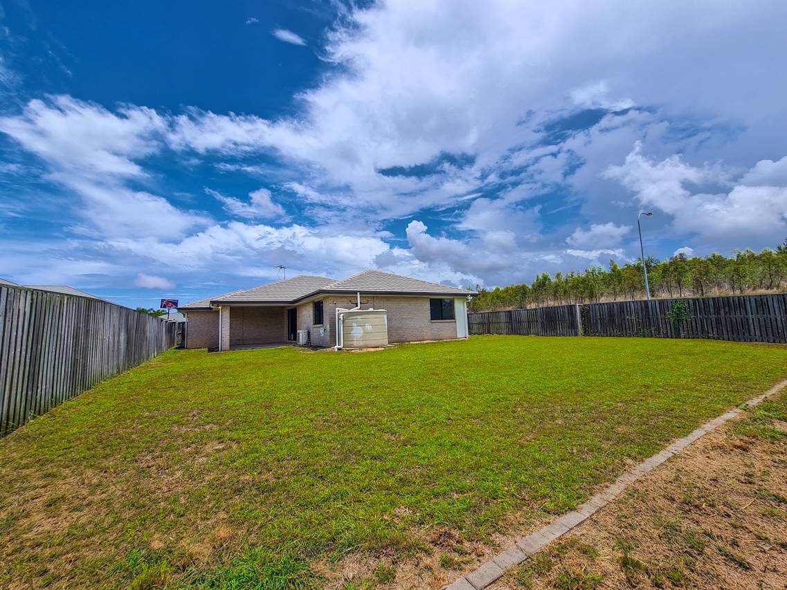 Gladstone Real Estate Move in or Invest!!