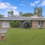 Usha is an experienced agent that makes buying/ selling as pleasant and memorable.