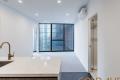 2 bedroom, 1 bathroom luxury apartment  located in the bustling end of Melbourne CBD.