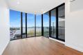 Available Now: Luxurious 1-Bedroom Apartment Near Port Melbourne Beach