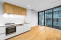 Stylish 2-Bedroom Apartment in the Heart of Melbourne – Walk to RMIT & QV!