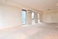 Spacious 2-Bedroom Apartment  – Prime Southbank Location!