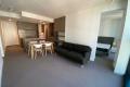 Fully Furnished Modern 2 Bedroom Apartment Close To University Of Melbourne