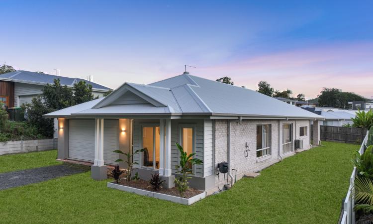 Brand-New, Spacious, Light-Filled Home in the Heart of Yandina.