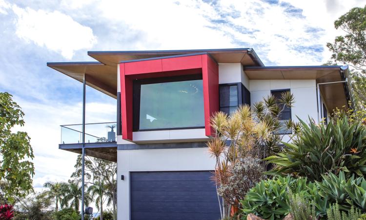 AWARD-WINNING ARCHITECTURE WITH ELEVATED COASTAL & HINTERLAND VIEWS