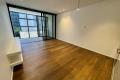SPACIOUS ONE BEDROOM APARTMENT IN CHIPPENDALE