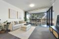 Exquisite Urban Oasis: Lavish One-Bedroom Apartment with Study in Prestigious Trio Central