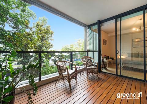 3 Sterling Cct, Camperdown