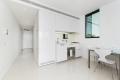 MODERN & UNFURNISHED SPACIOUS ONE BEDROOM IN CENTRAL PARK