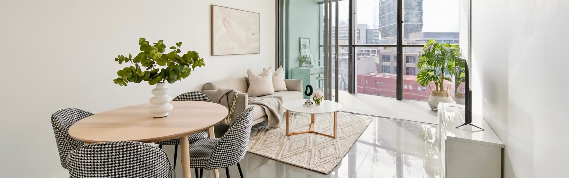 Sun-drenched One-Bedroom in Central Park Precinct