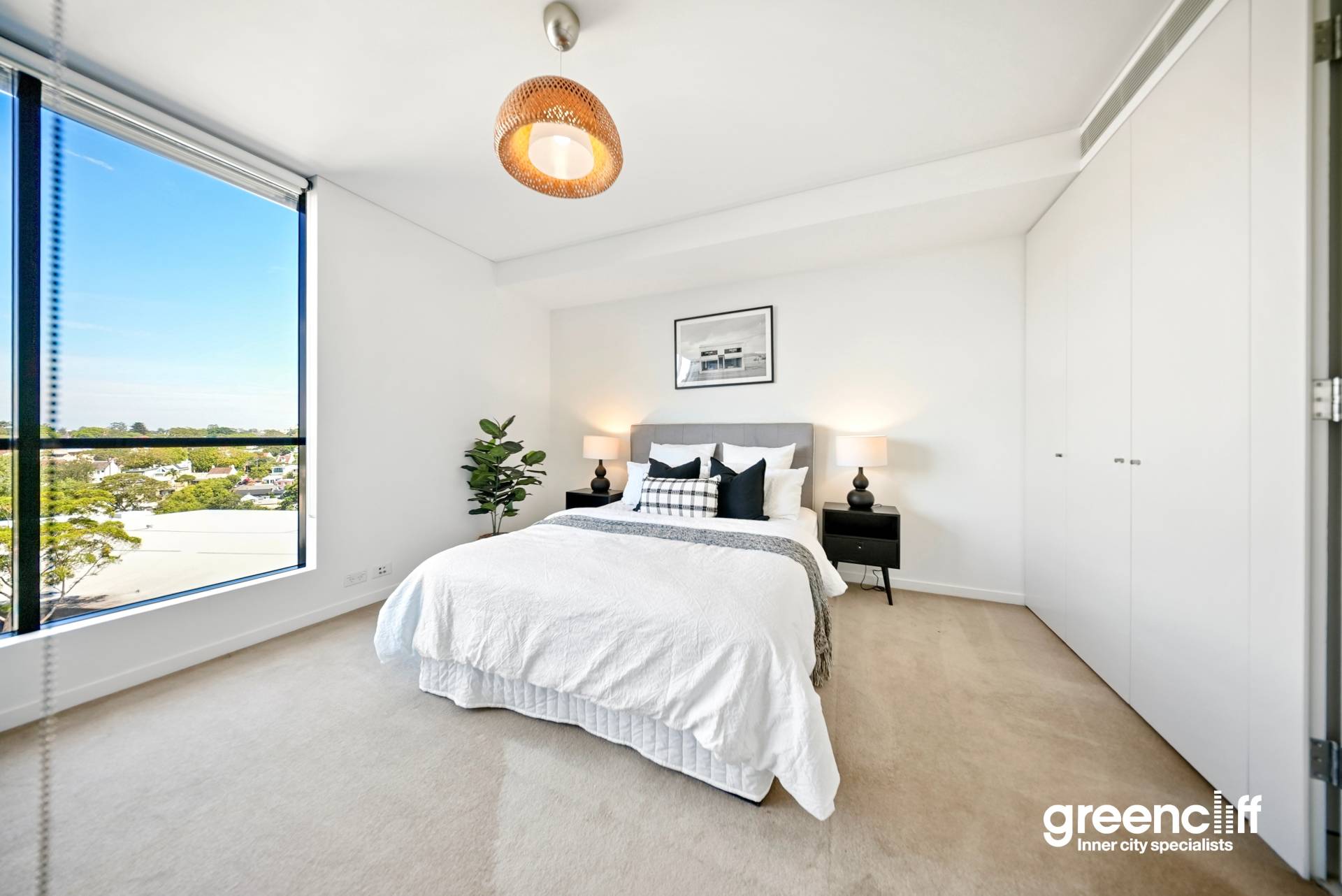 802, 3 Sterling Circuit, Camperdown - Thumbnail 8