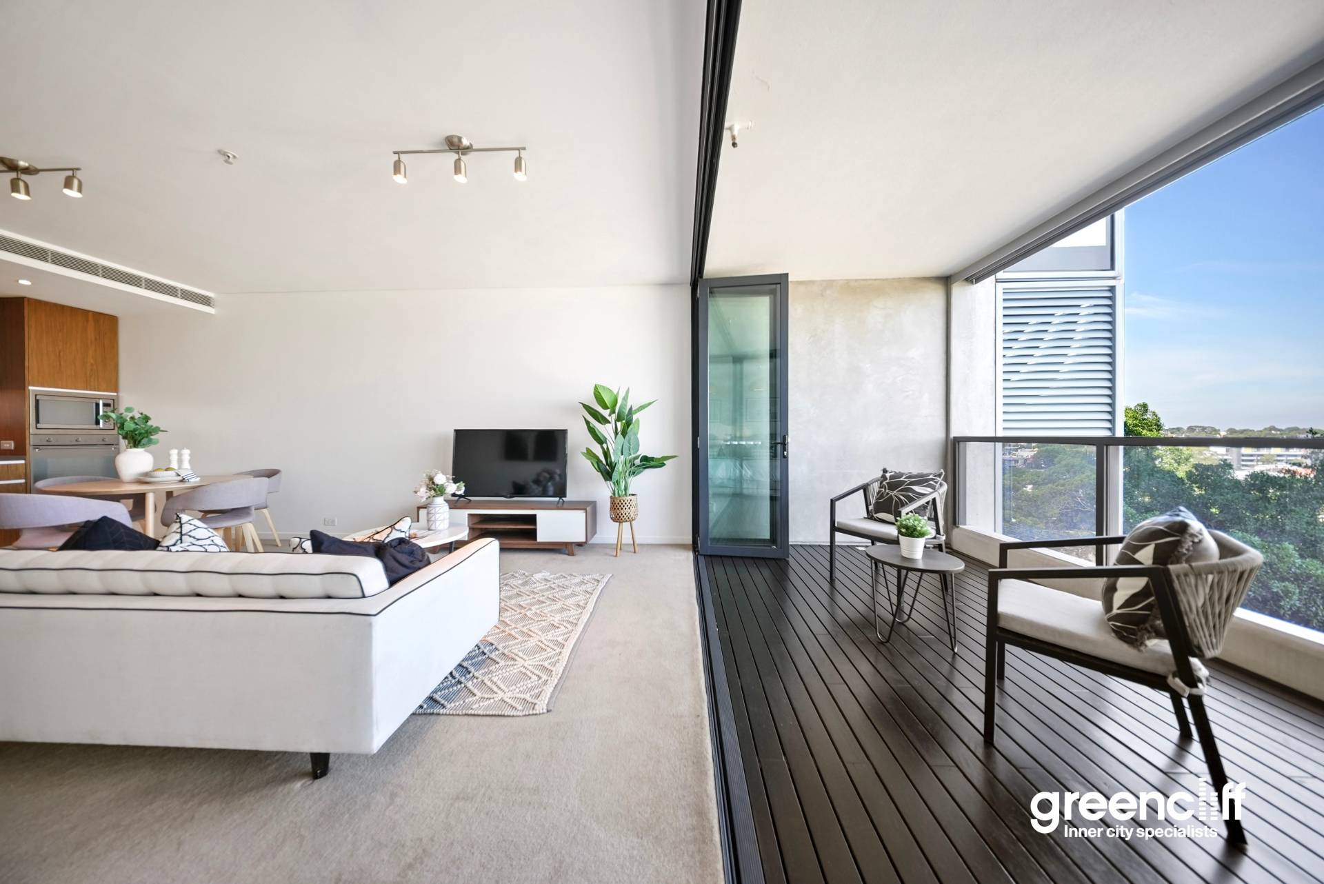 802, 3 Sterling Circuit, Camperdown - Thumbnail 4
