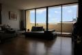 Stunning Top Floor 2 Bedroom Apartment + Parking