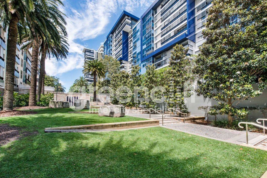 1 Sterling Cct, Camperdown - Thumbnail 8