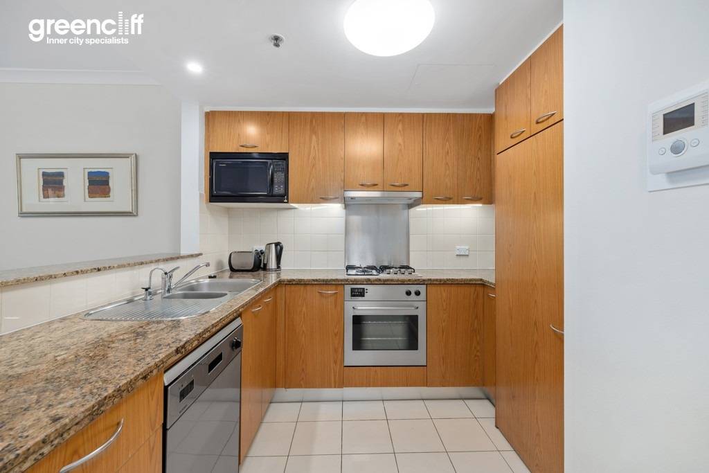 1704, 281-283 Elizabeth Street, Sydney - Thumbnail 6