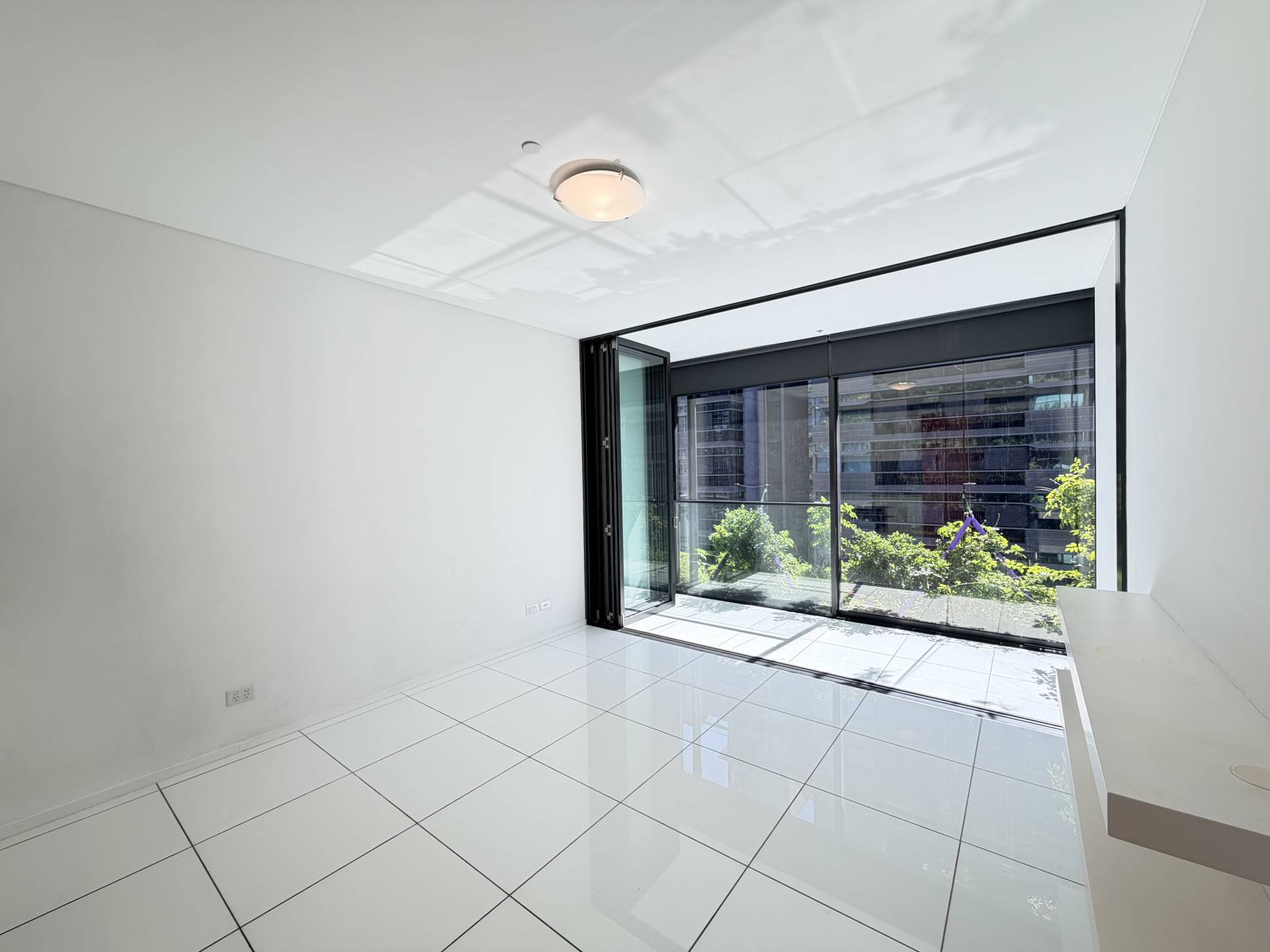 2 Chippendale Way