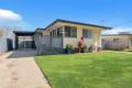 3-Bedroom Kallangur Cottage! Close To Playground & Westfield!