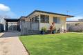 3-Bedroom Kallangur Cottage! Close To Playground & Westfield!