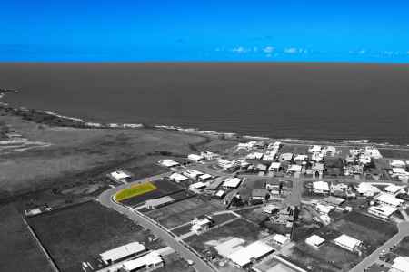 Expansive Coastal Allotment in Prestigious Ocean Heights Estate