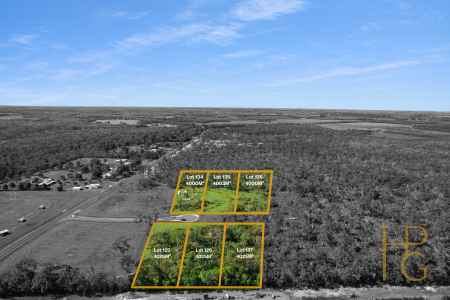 GOLDEN ACRES - SPACIOUS ACREAGE LIVING