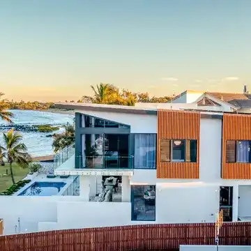 Damita W testimonial image