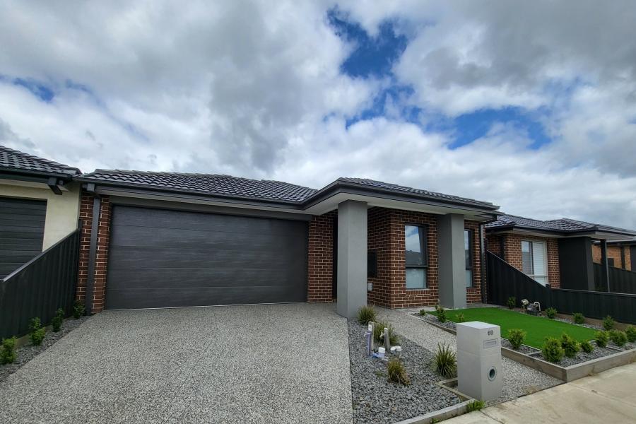 FOUR BEDROOMS HOME!
