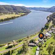 Buyer of a House in Gunderman