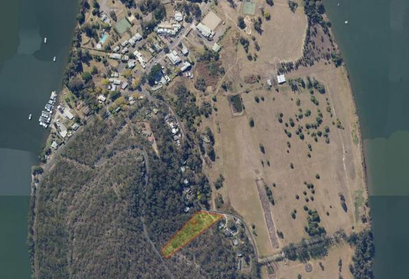 HILL SIDE BLOCK WITH RURAL VIEWS - 6746sqm
