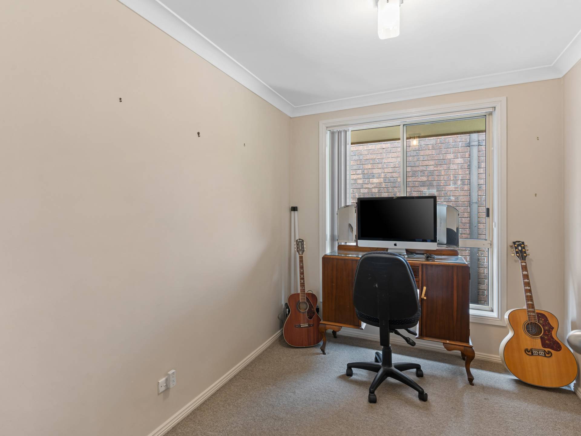 Unit 2, 15 Smallwood Rd, McGraths Hill - Thumbnail 8