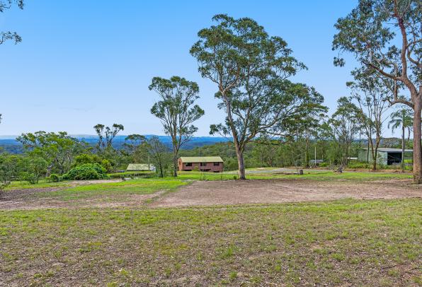 15 ACRES - PRIME POSITION - MAIN ROAD FRONTAGE