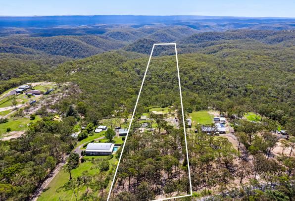 Large Family Home - Amazing Views