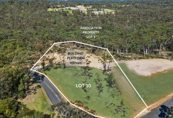 North Facing Registered Land - Ready to Build!