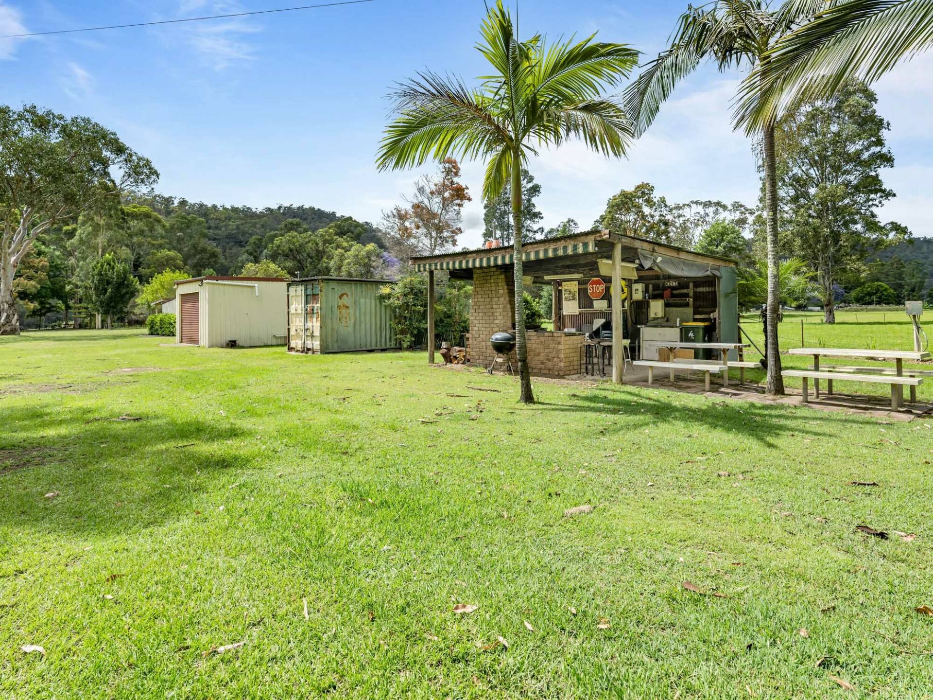 574 Chaseling Rd S, Leets Vale - Thumbnail 4