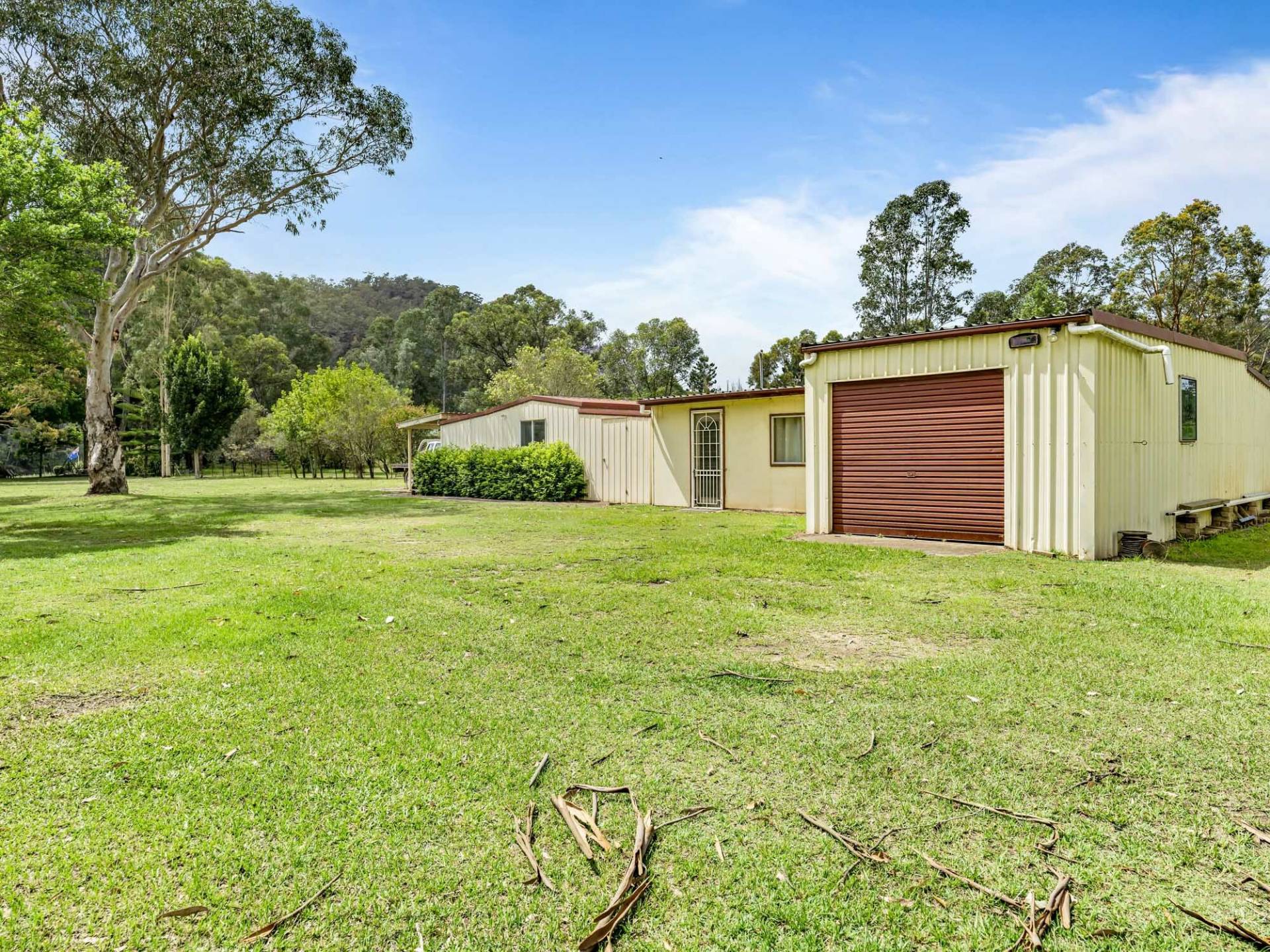 574 Chaseling Rd S, Leets Vale - Thumbnail 5