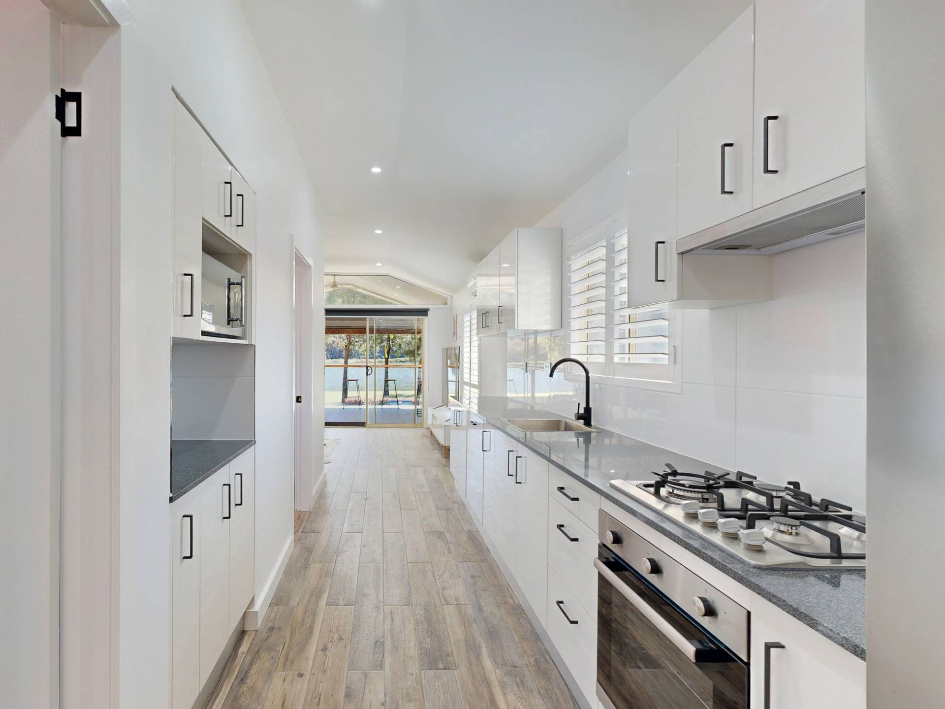 Villa 12, 2868 River Road, Wisemans Ferry - Thumbnail 7
