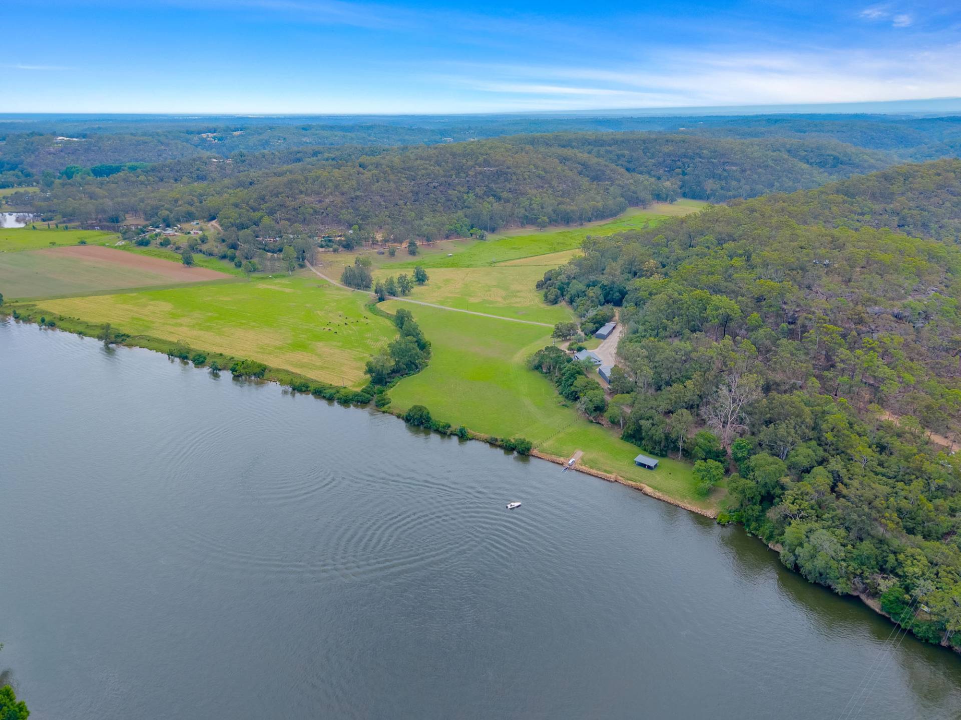 501 Laws Farm Rd, Cumberland Reach - Thumbnail 2