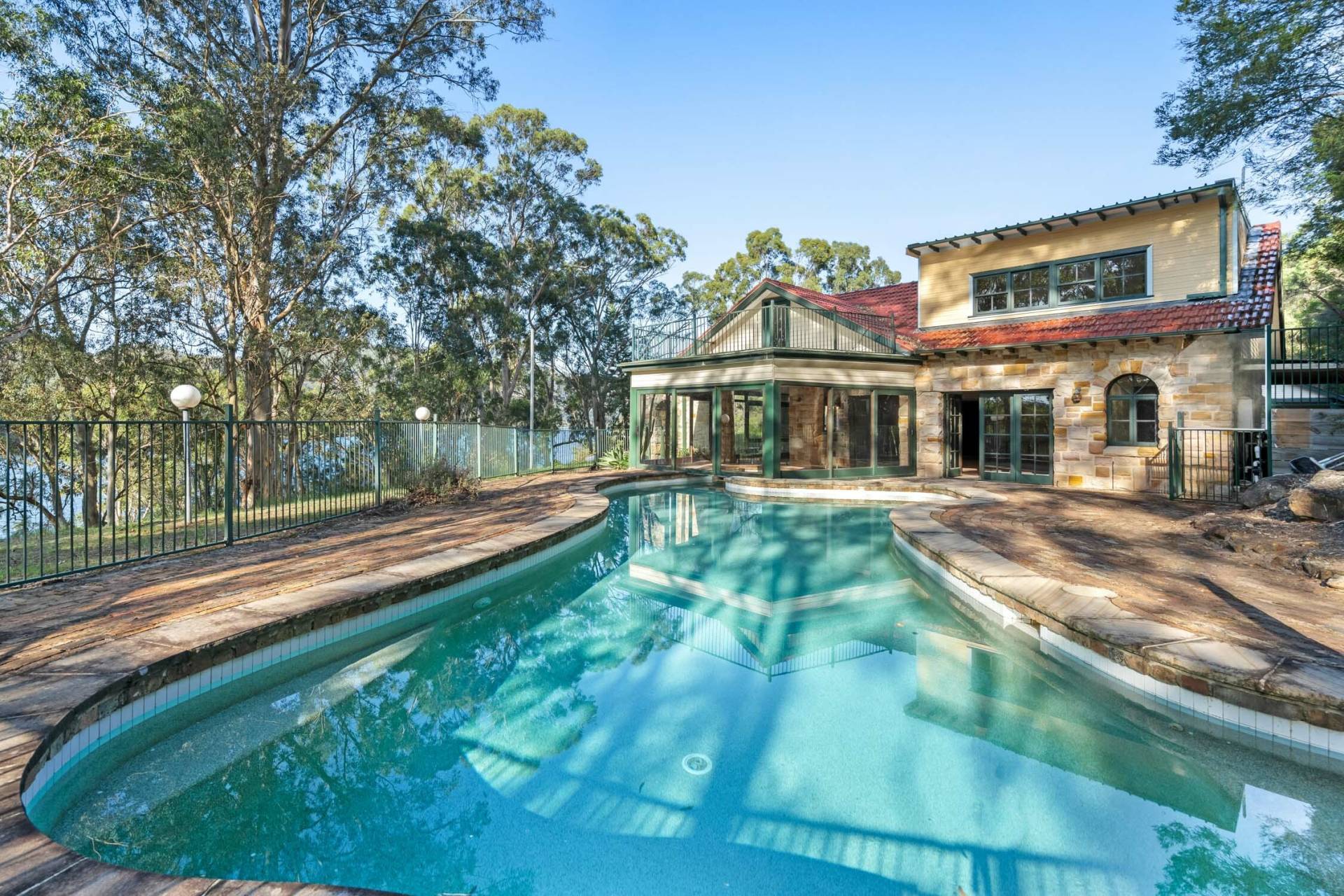 292 Singleton Rd, Wisemans Ferry - Thumbnail 2