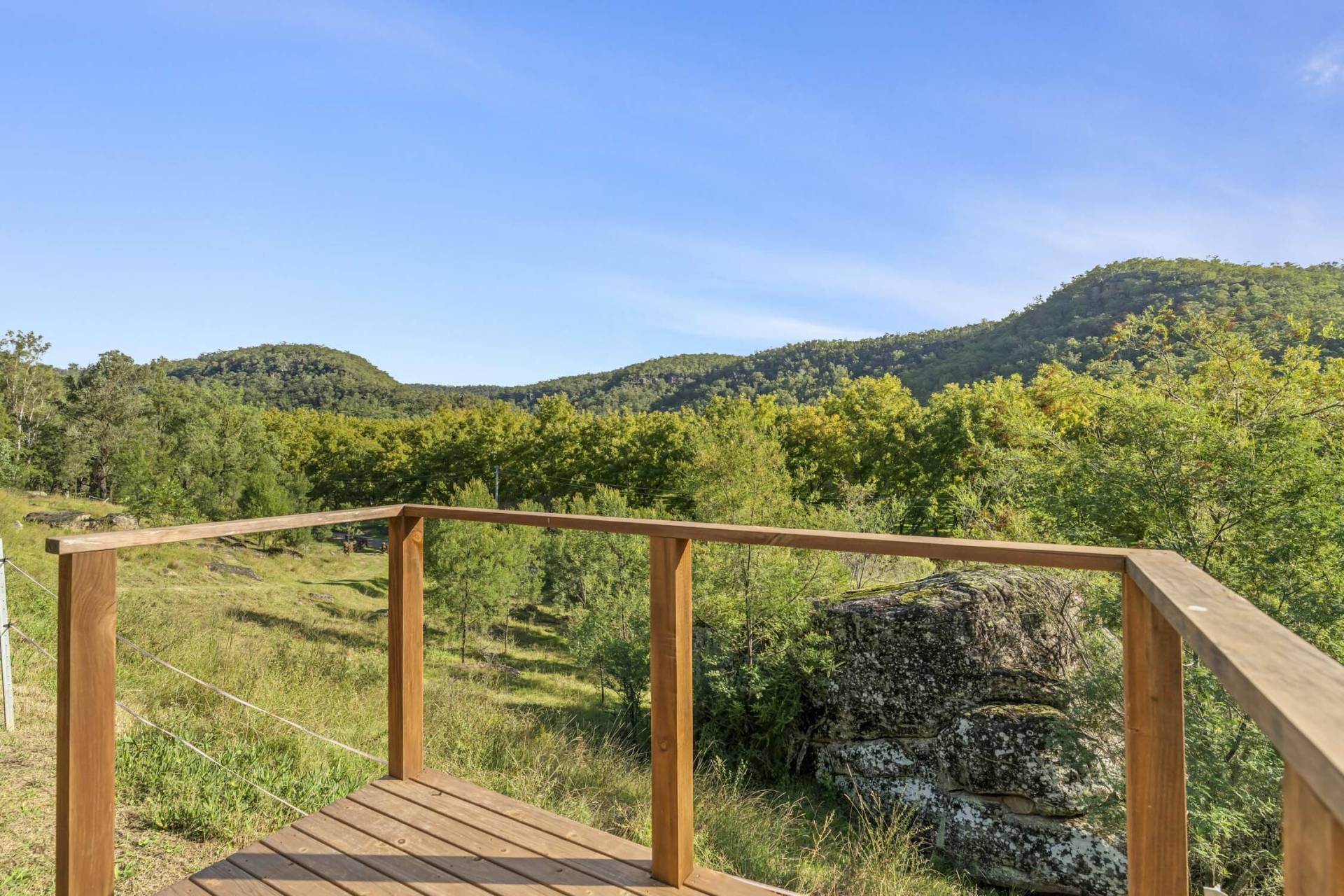 863 Upper Macdonald Road, Upper Macdonald - Thumbnail 2