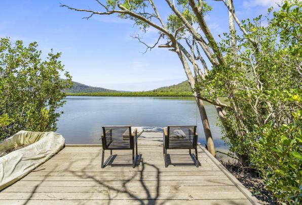 Hawkesbury River Deep Waterfront Land  - 9mx7m Shed