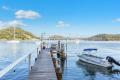 Waterfront Island Paradise with Jetty, Slipway & Private Sandy Beach