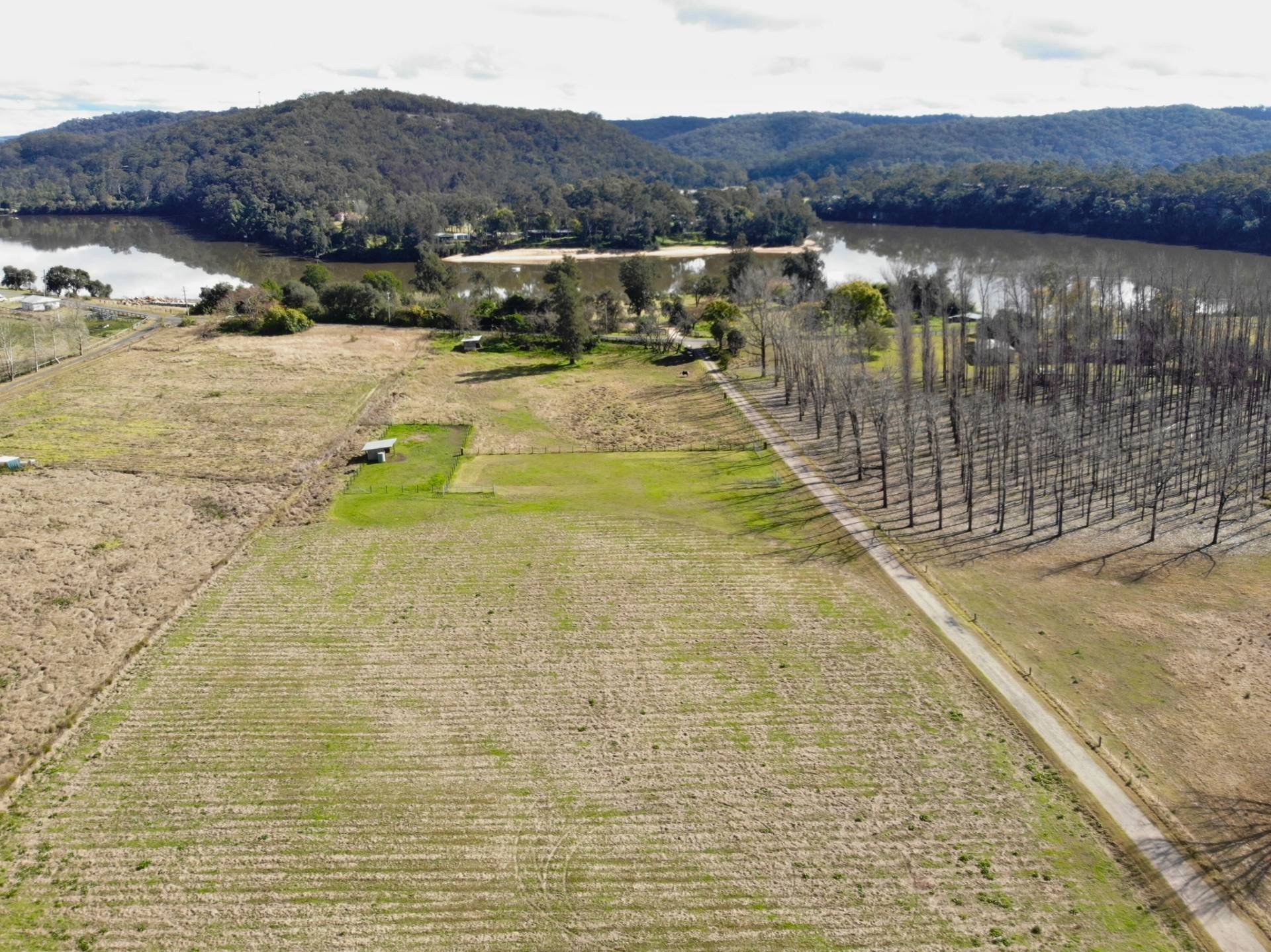 851 River Road, Lower Portland - Thumbnail 6