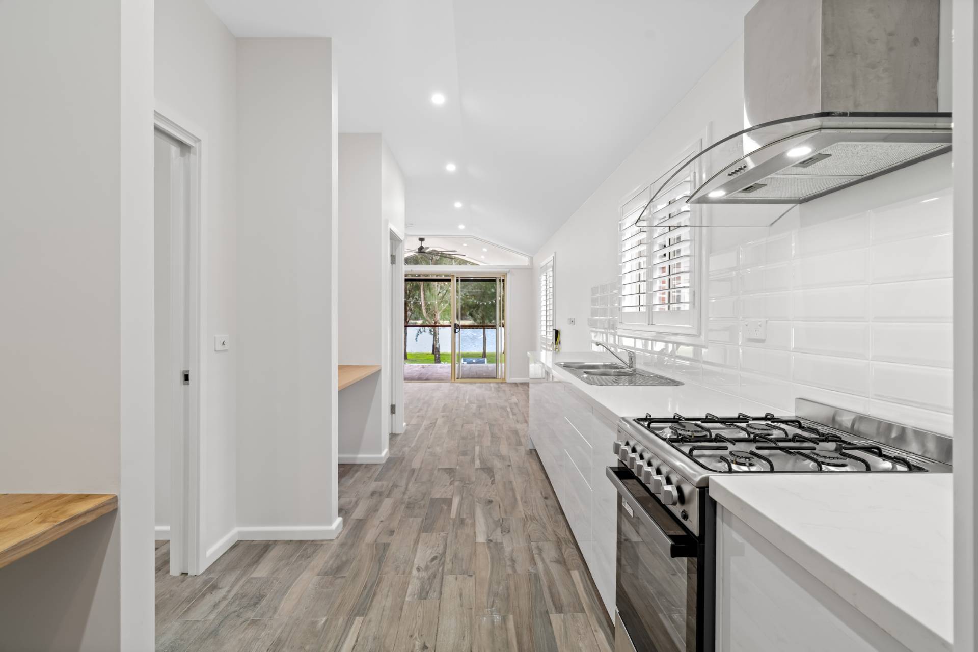 Villa 10, 2868 River Road, Wisemans Ferry - Thumbnail 4