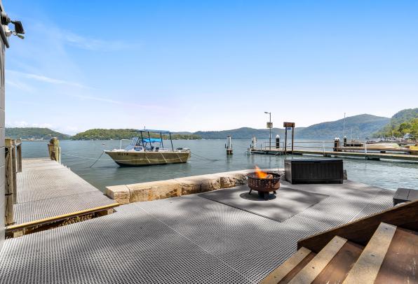 Absolute Waterfront Living with Iconic Hawkesbury River Views
