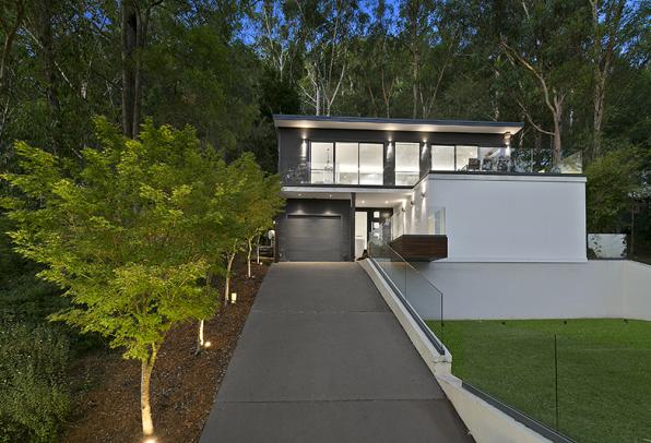 Architectural Tranquillity in the Heart of the Valley