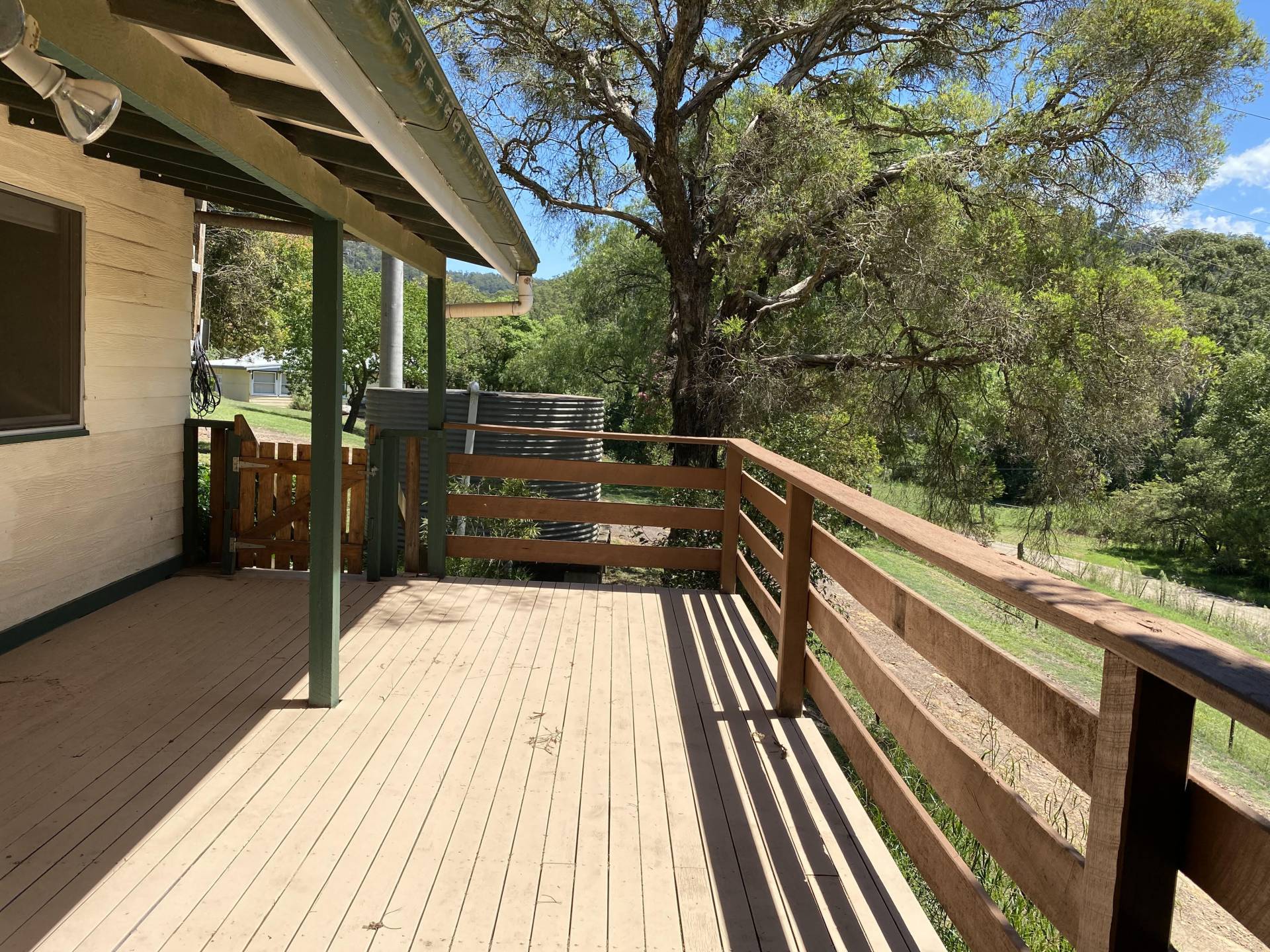 487 Upper Macdonald Rd, St Albans - Thumbnail 3
