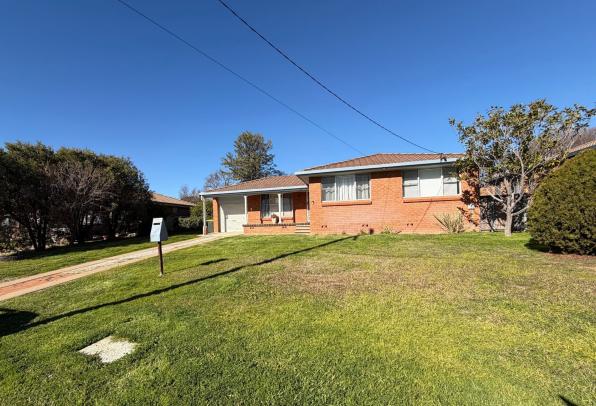 Updated 3 Bedroom Home - Furnished