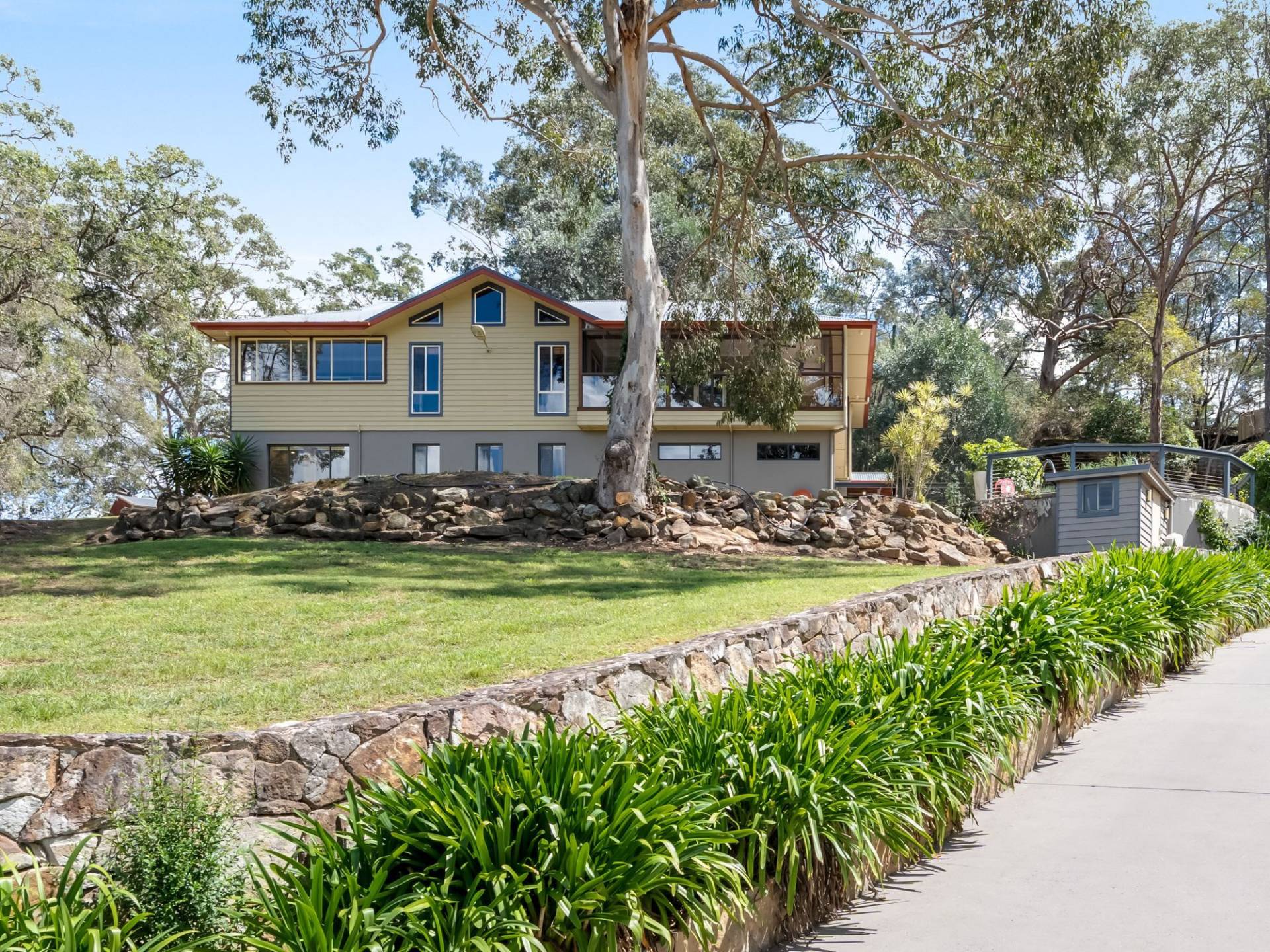 1941 Wheelbarrow Ridge Road, Lower Portland - Image 1