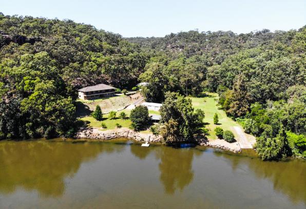 26 acres of Absolute Hawkesbury River Waterfront