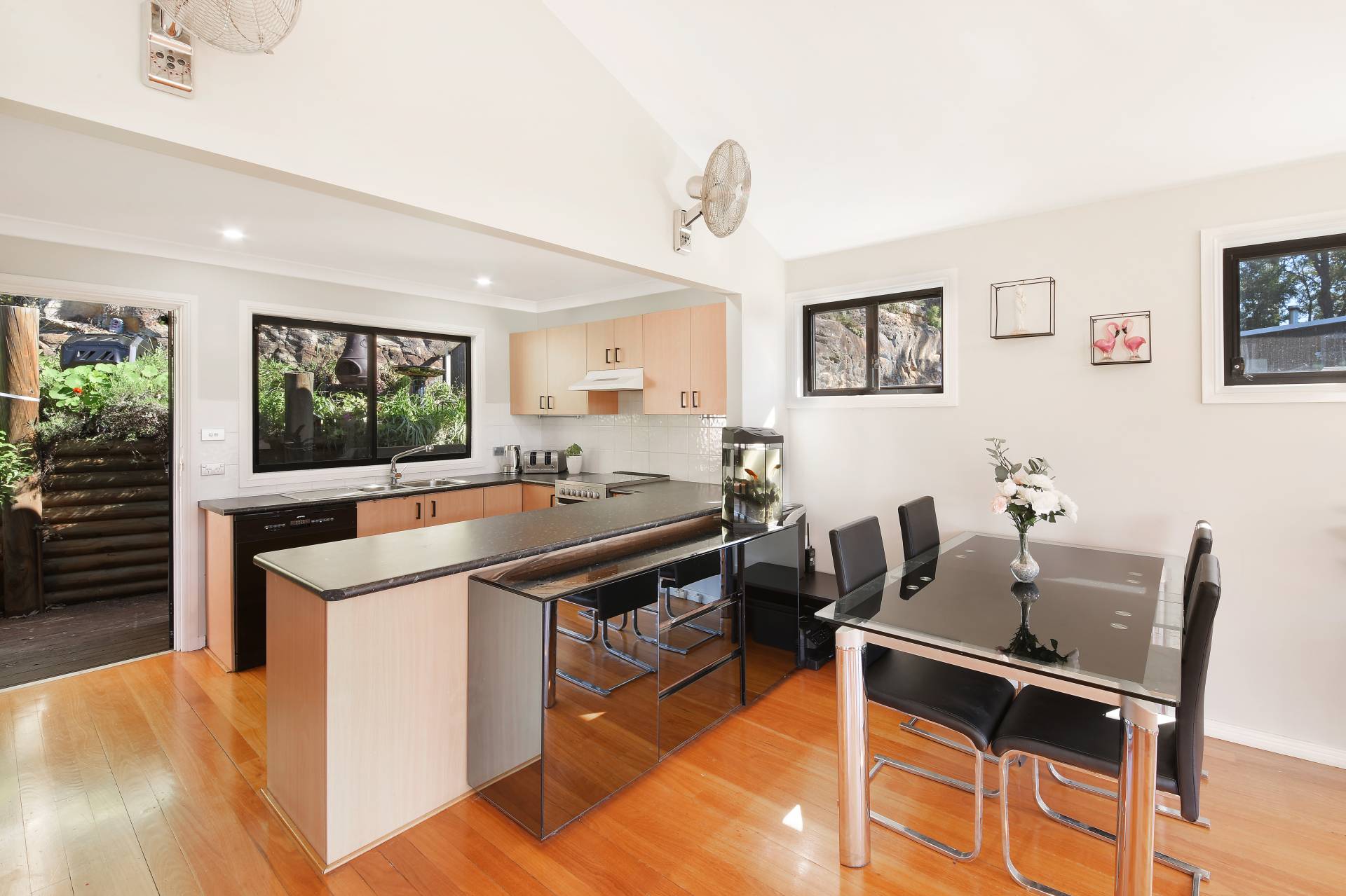 12 Singleton Rd, Wisemans Ferry - Thumbnail 5