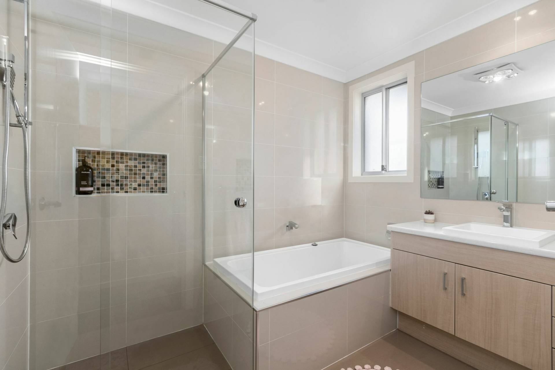 8 Silo Pl, McGraths Hill - Thumbnail 6